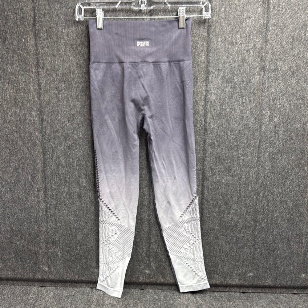 PINK Victoria's Secret Charcoal Leggings - Picture 3 of 5